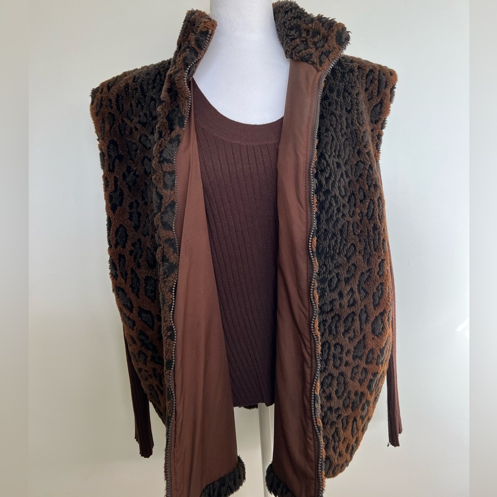 Vintage Cheetah Zip Up Vest - L/XL - Picture 2 of 11